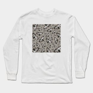 Butterfly pattern. butterflies. brown Long Sleeve T-Shirt